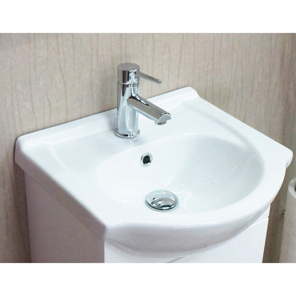 Blossom Ceramic Basin 18″ X 14″ – C04 1814
