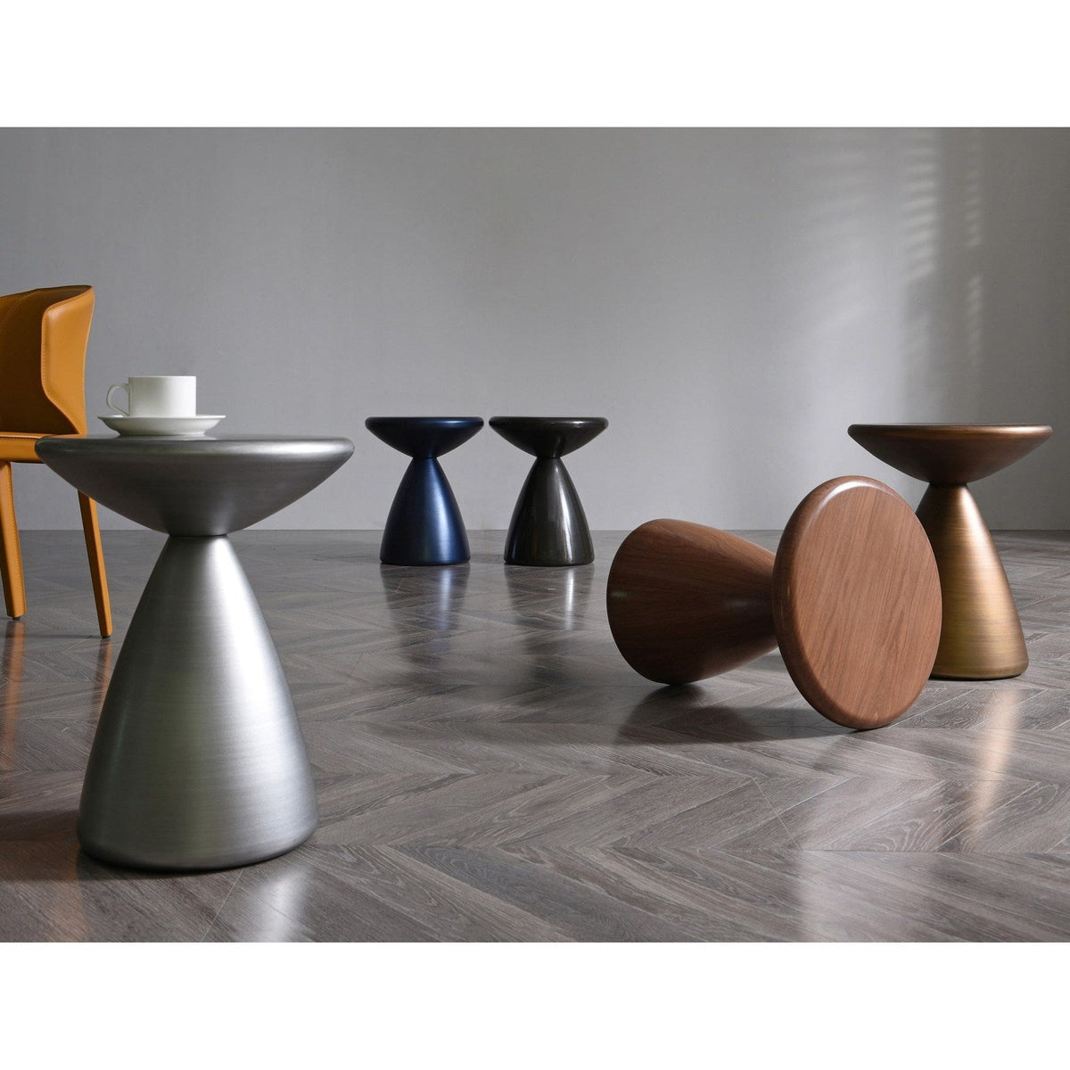 Whiteline Modern Living Ayla Side Table