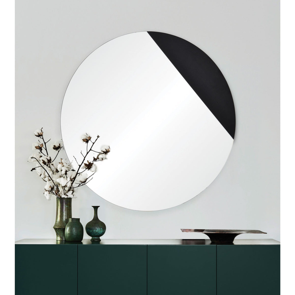 RenWil Aver Round Mirror NDD21M255