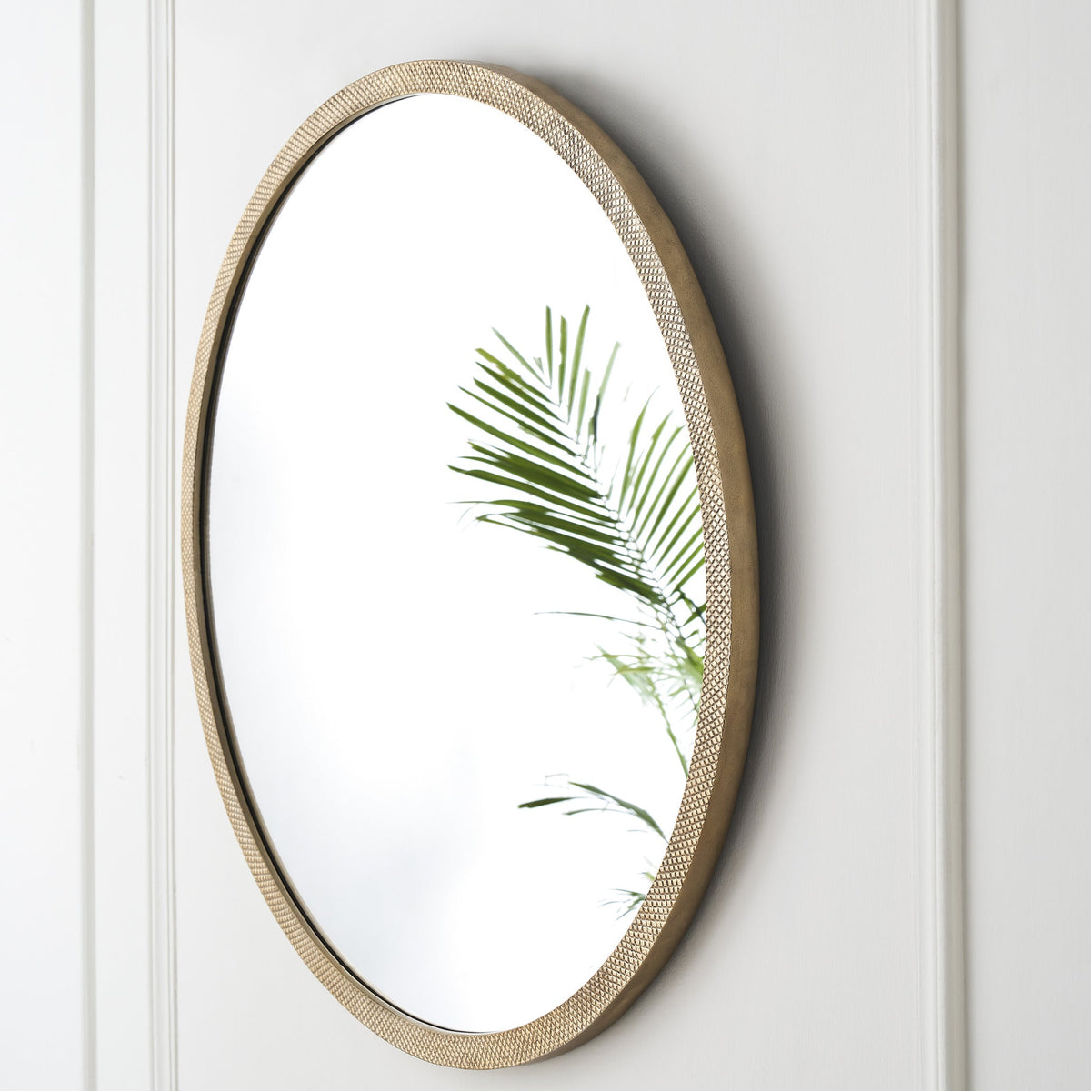 RenWil Faye Round Mirror NDD22M034