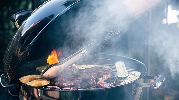 Weber Master-Touch GBS E-5750 Charcoal BBQ 57cm - Black