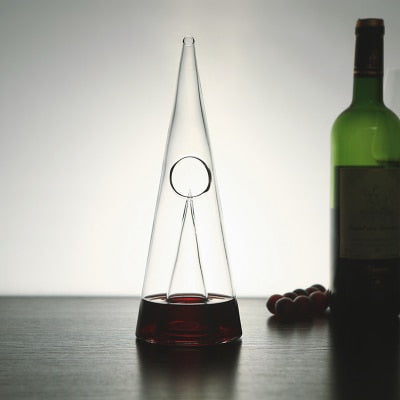 Glass Wine Decanter – Pyramid Shape