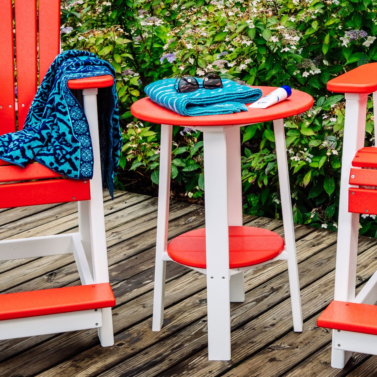LuxCraft Deluxe 28" Poly End Table