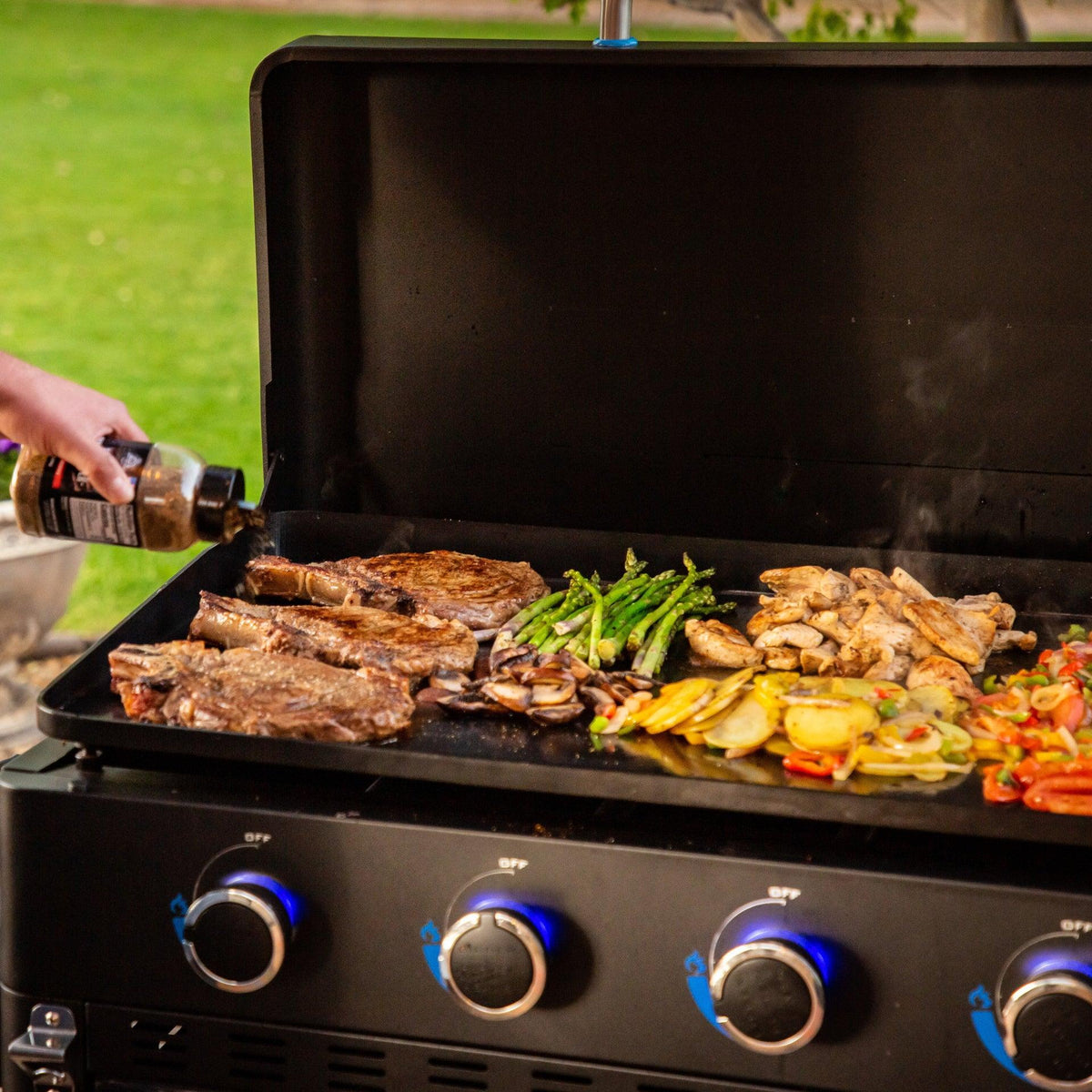 Pit Boss Ultimate Plancha 5-Burner Gas Griddle
